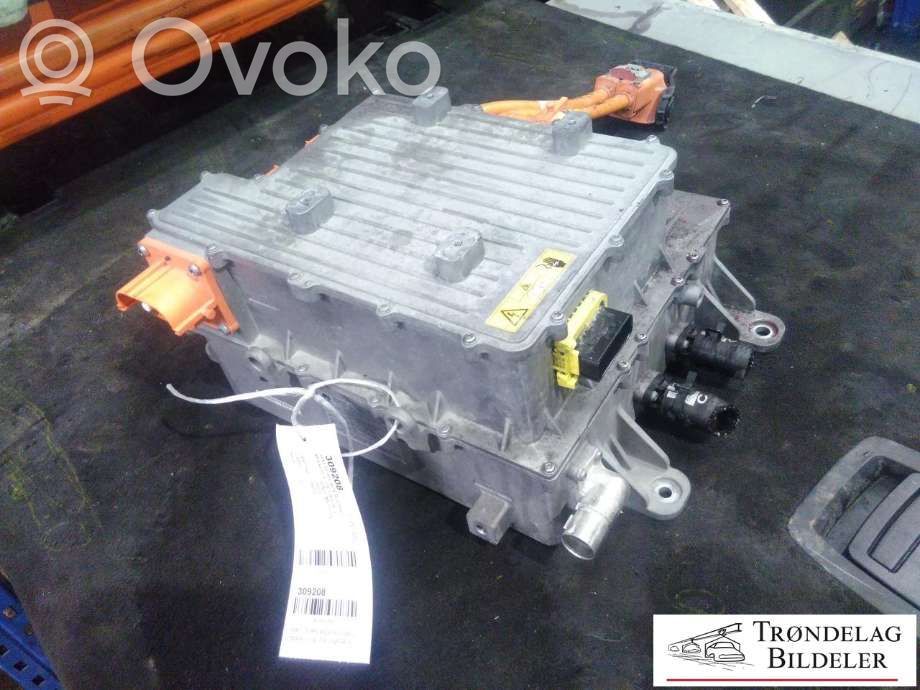 Maxus e-Deliver 3 Battery charger (optional) 