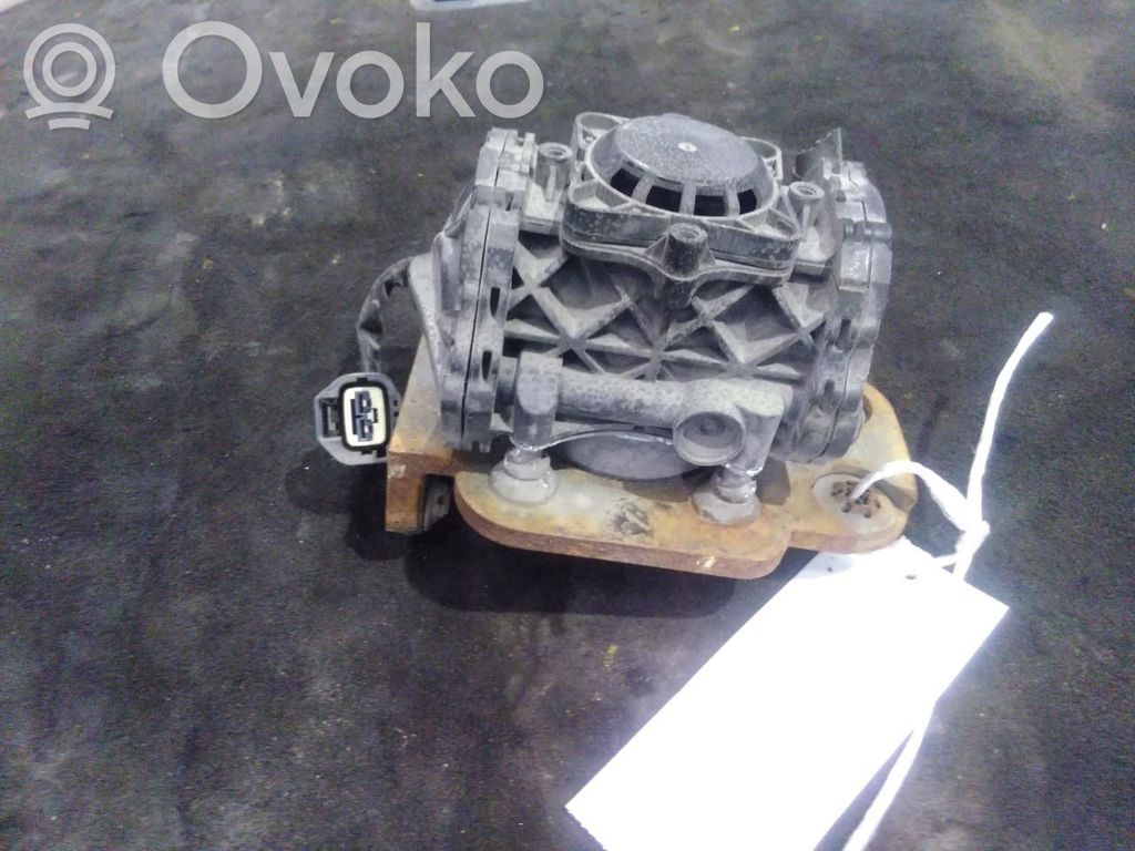 Ford Focus Alipainepumppu 