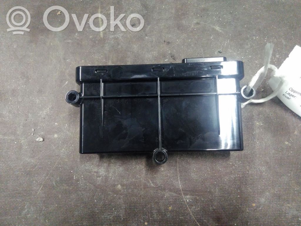 Tailgate/trunk control unit/module   A0752G01H,20103598