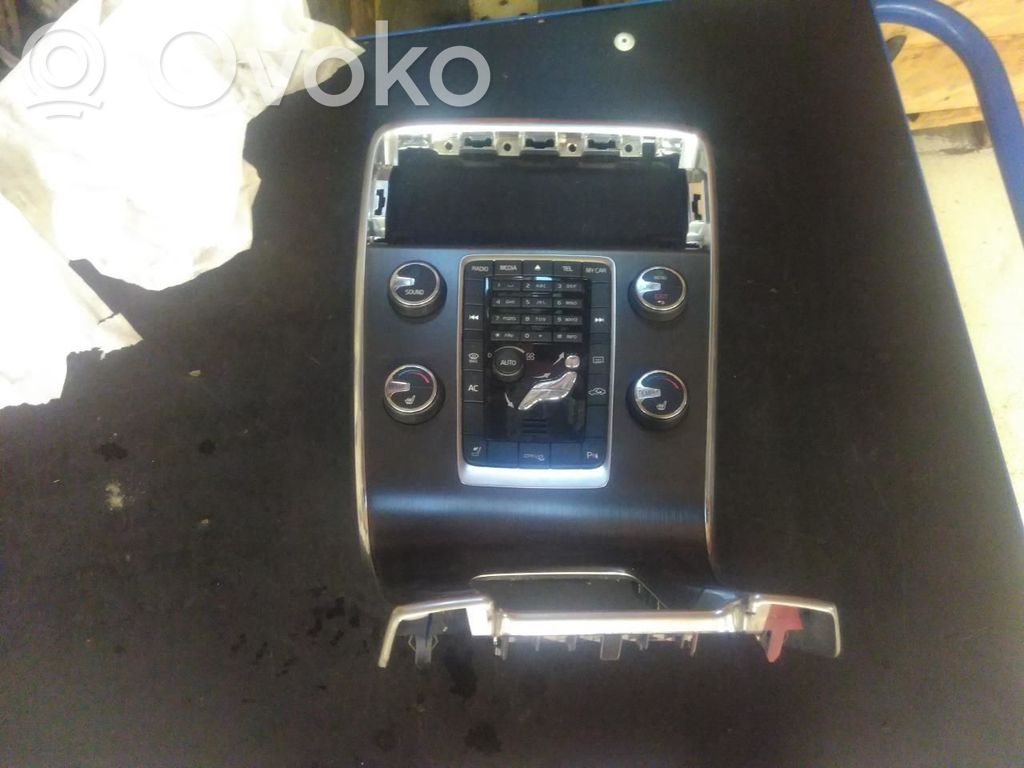 Panel klimatyzacji / Ogrzewania   2292487,8632427,2292487,8632427