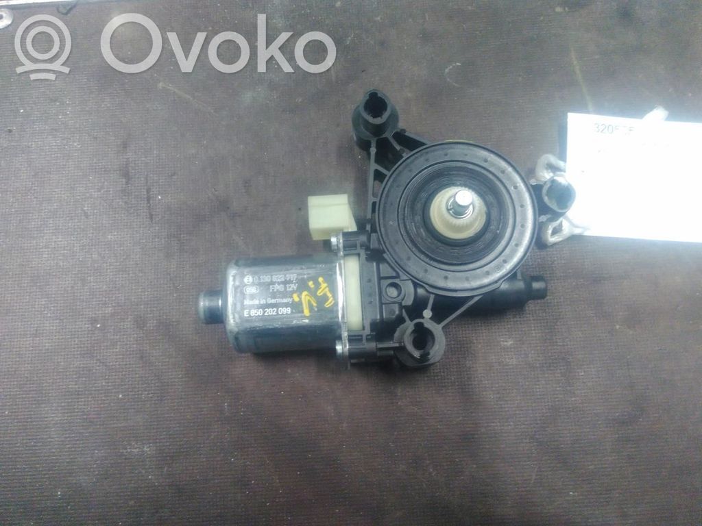 Skoda Superb B8 (3V) Fensterhebermotor Tür vorne