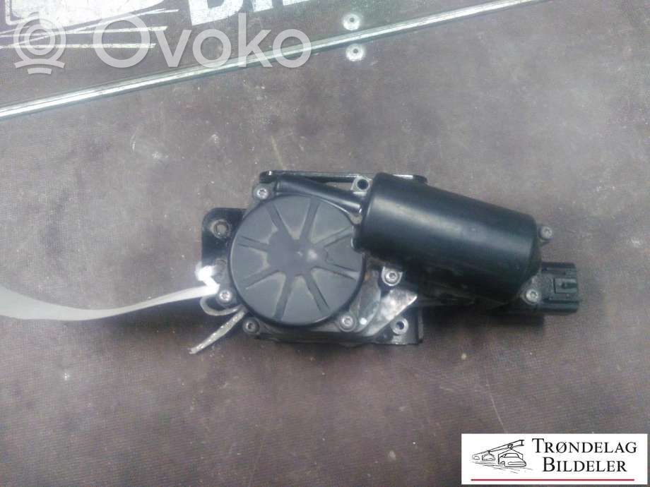 Tailgate lock latch