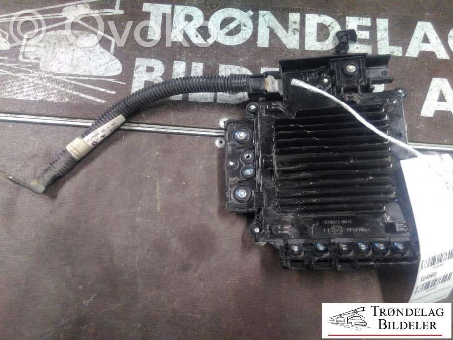 Unité de commande / module de régulateur de vitesse   113102100B,113102100B