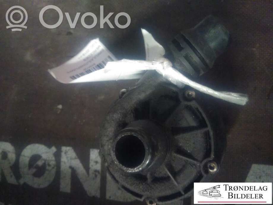 Mercedes-Benz EQC Pompa obiegowa Webasto 