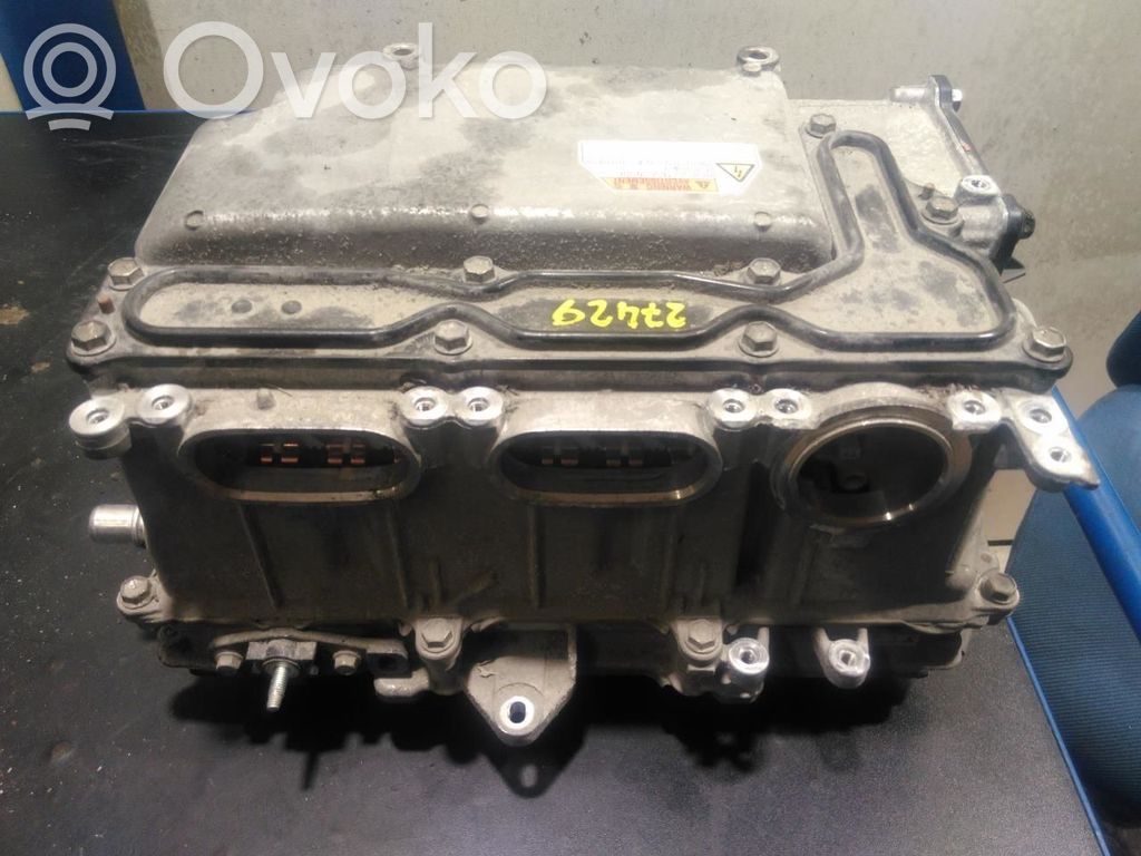 Toyota Prius (XW30) Convertitore di tensione inverter 