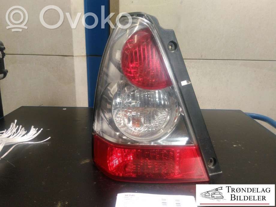 Subaru Forester SG Aizmugurējais lukturis virsbūvē 