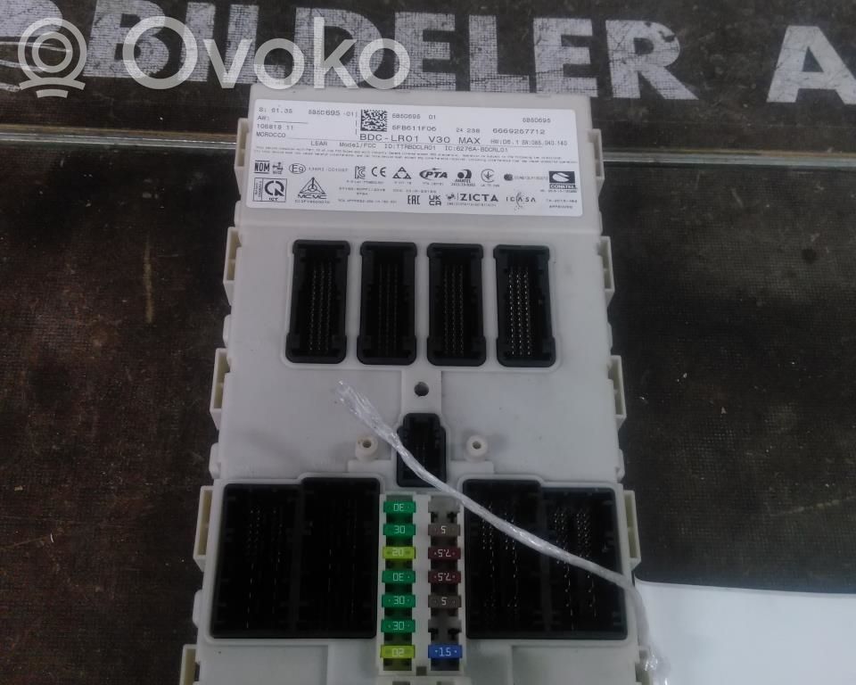 BMW i3 Modul de control caroserie central 