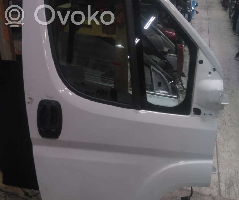 Peugeot Boxer Дверь 