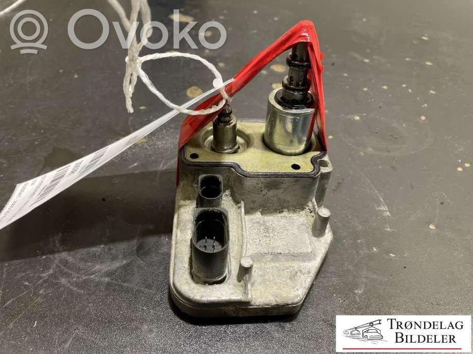 Volkswagen PASSAT B6 Transfer box differential control unit 