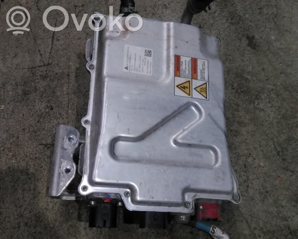 Inversor/convertidor de voltaje   102866400E,102866400E
