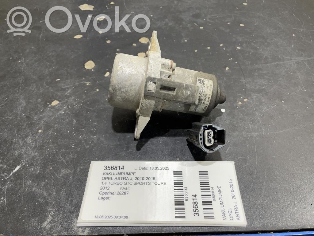 Opel Astra J Bomba de vacío 