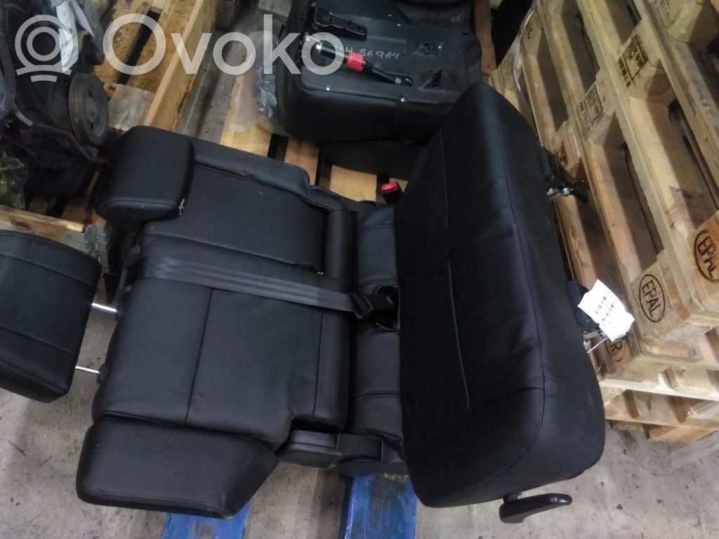 Mitsubishi Pajero Scaun spate 