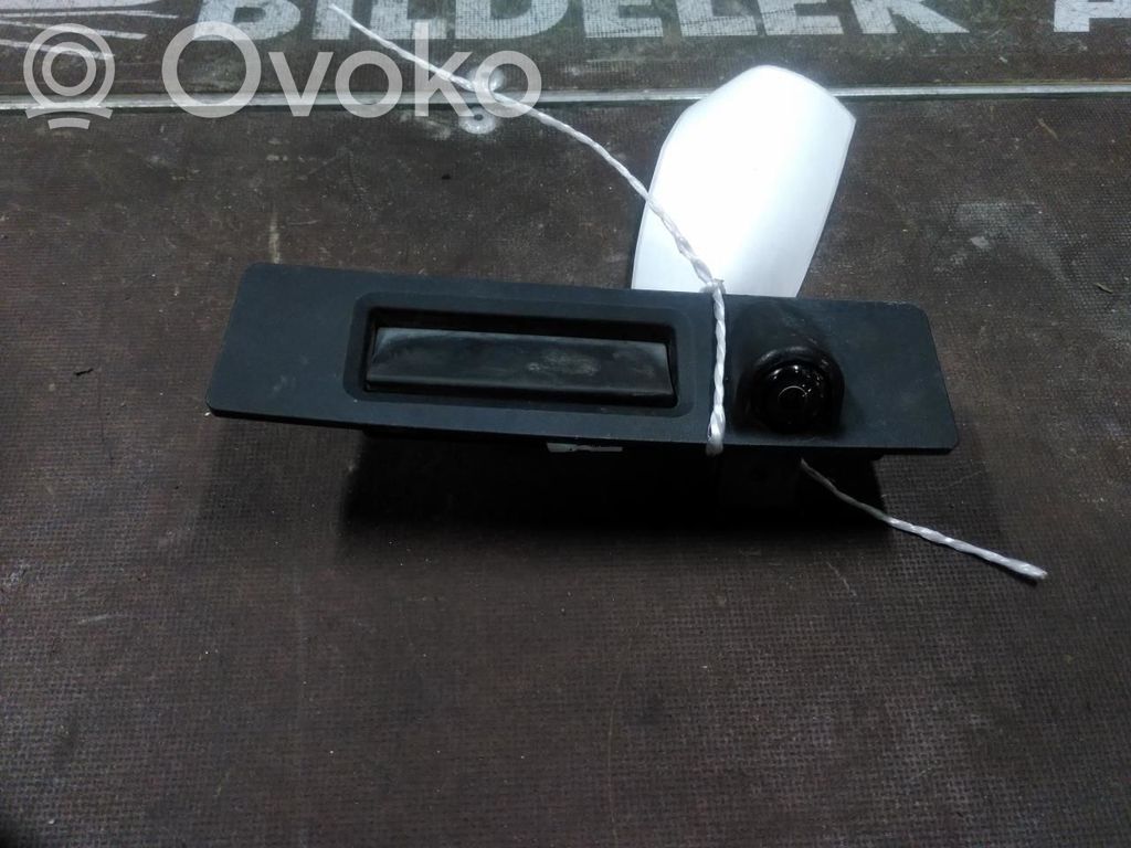Tesla Model 3 Cameră marșarier 