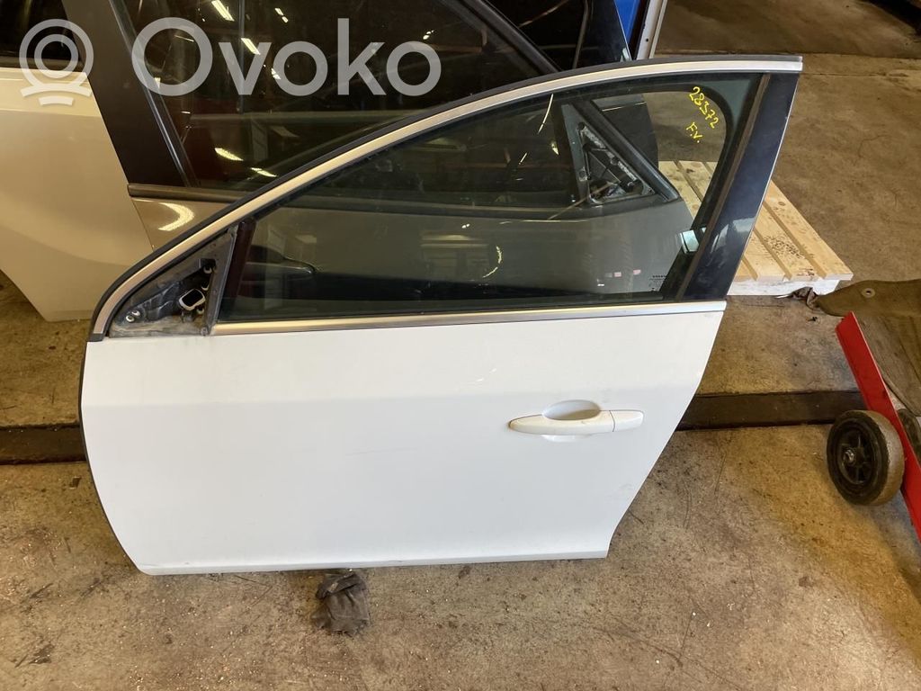 Volvo V60 Дверь 