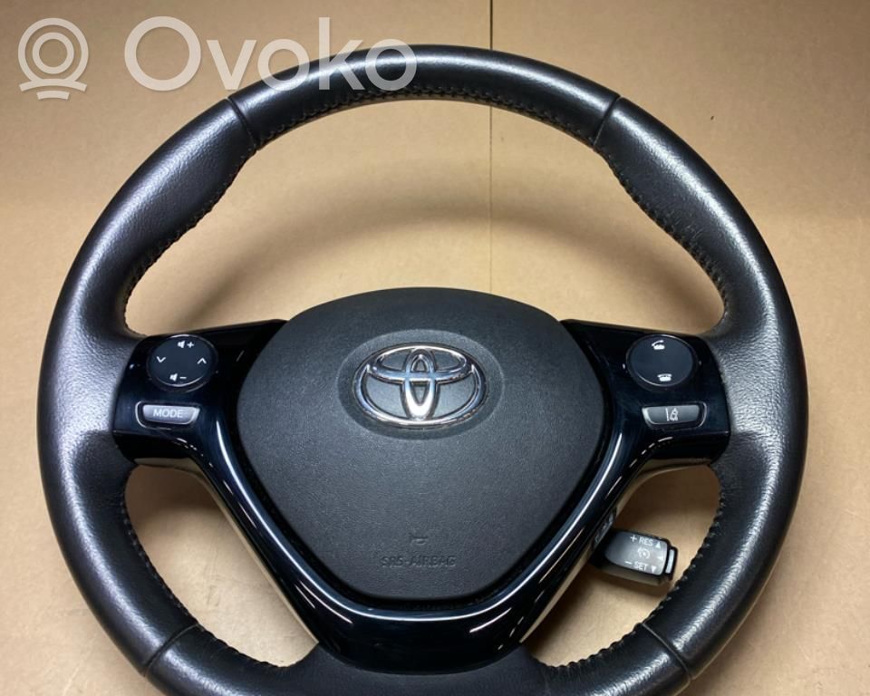 Ohjauspyörä   451000H060B1,451000H060B1