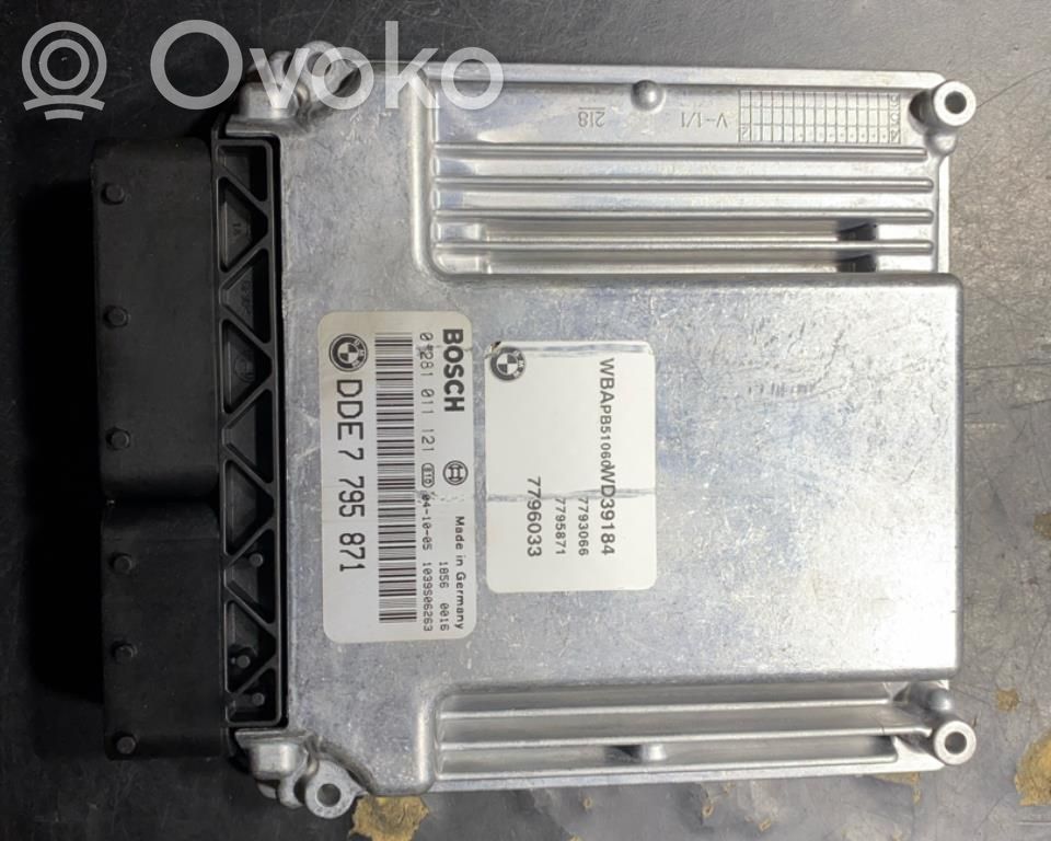 BMW X3 E83 Engine control unit/module ECU 
