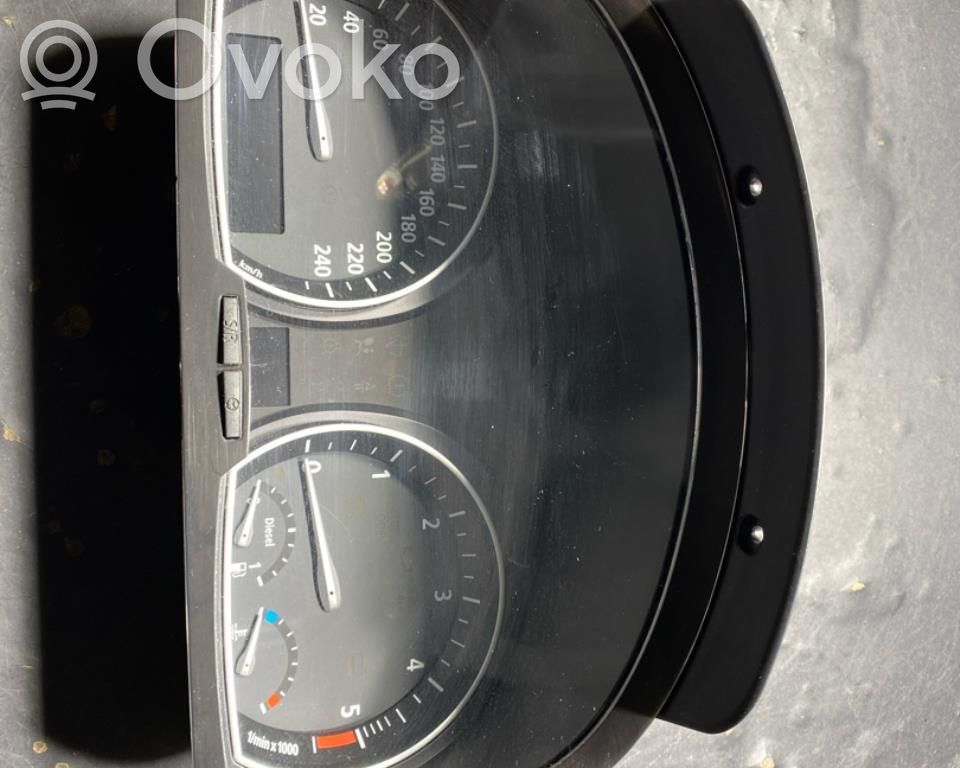 BMW X3 E83 Spidometrs (instrumentu panelī) 
