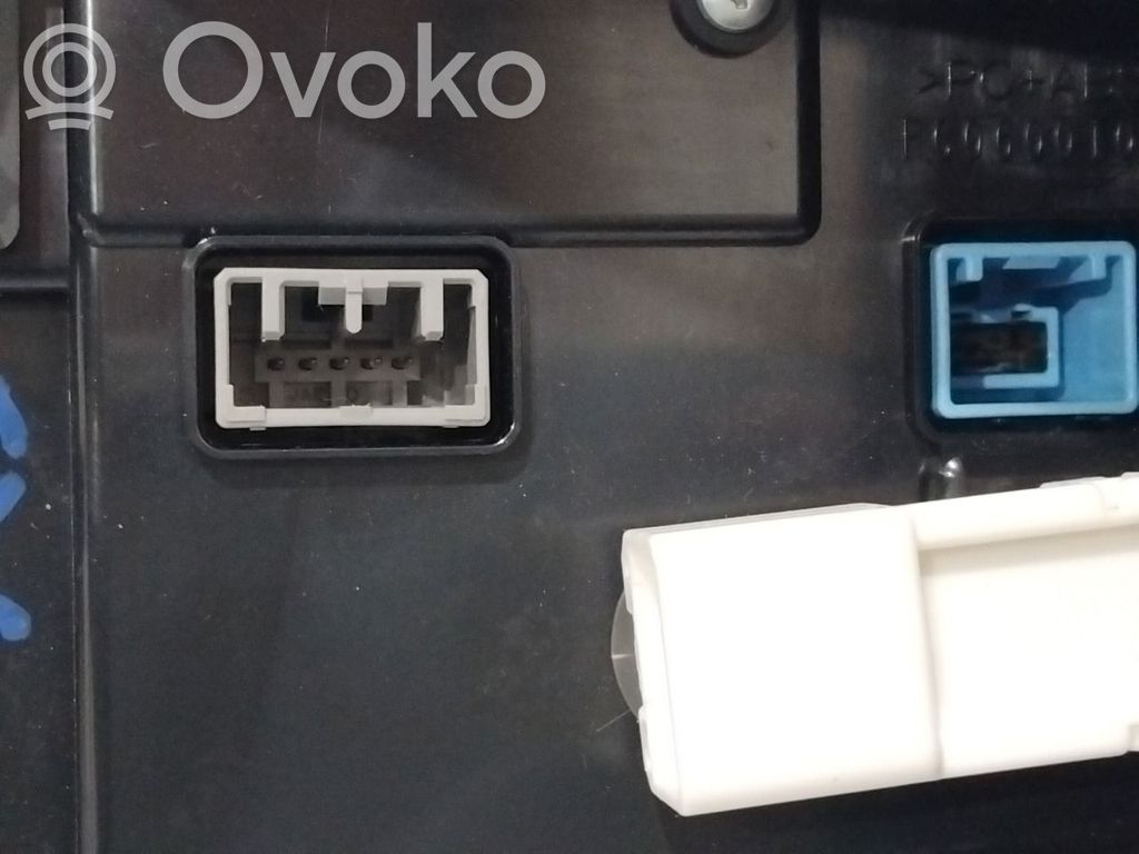 Honda E Etuoven sähköinen sivupeili