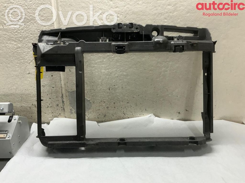 Peugeot 208 I Panou suport radiator