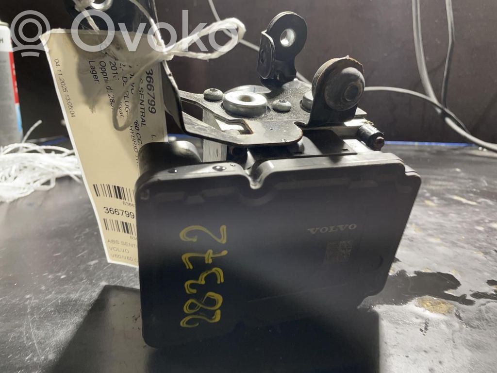 Volvo V60 ABS Pump 