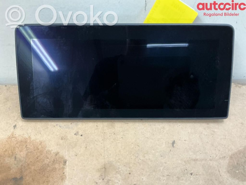 BMW i3 Head unit multimedia control 