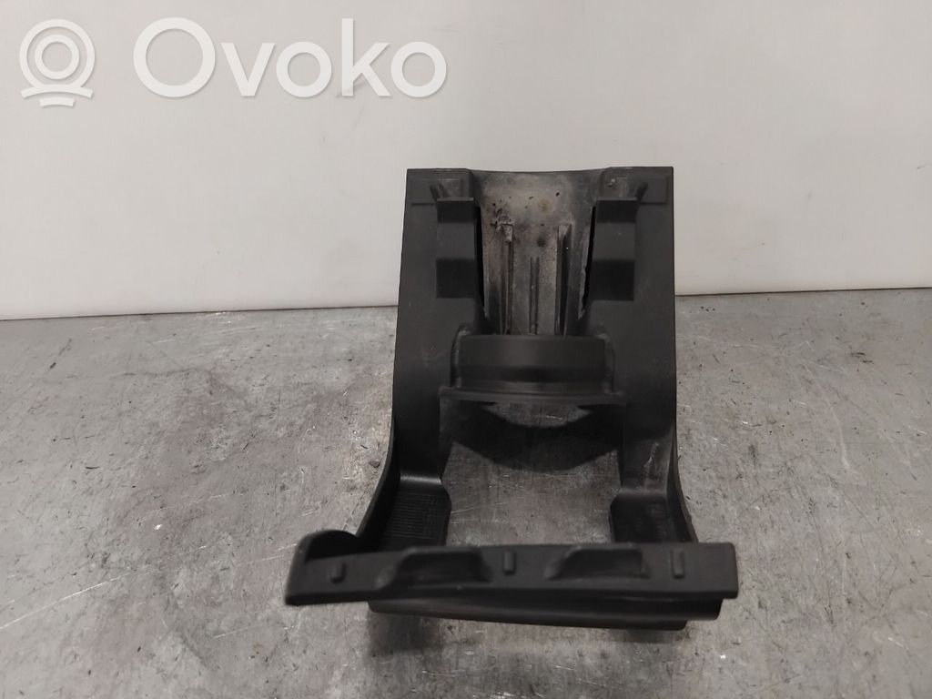 Volkswagen Tiguan Narożnik zderzaka przedniego 