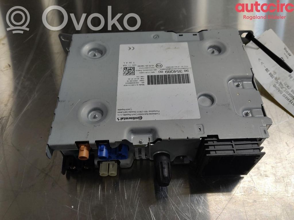 Peugeot 208 II Unitate principală radio/CD/DVD/GPS 