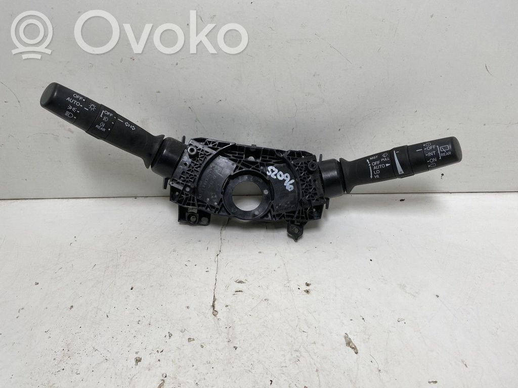 Honda CR-V Interruttore/pulsante di controllo multifunzione 