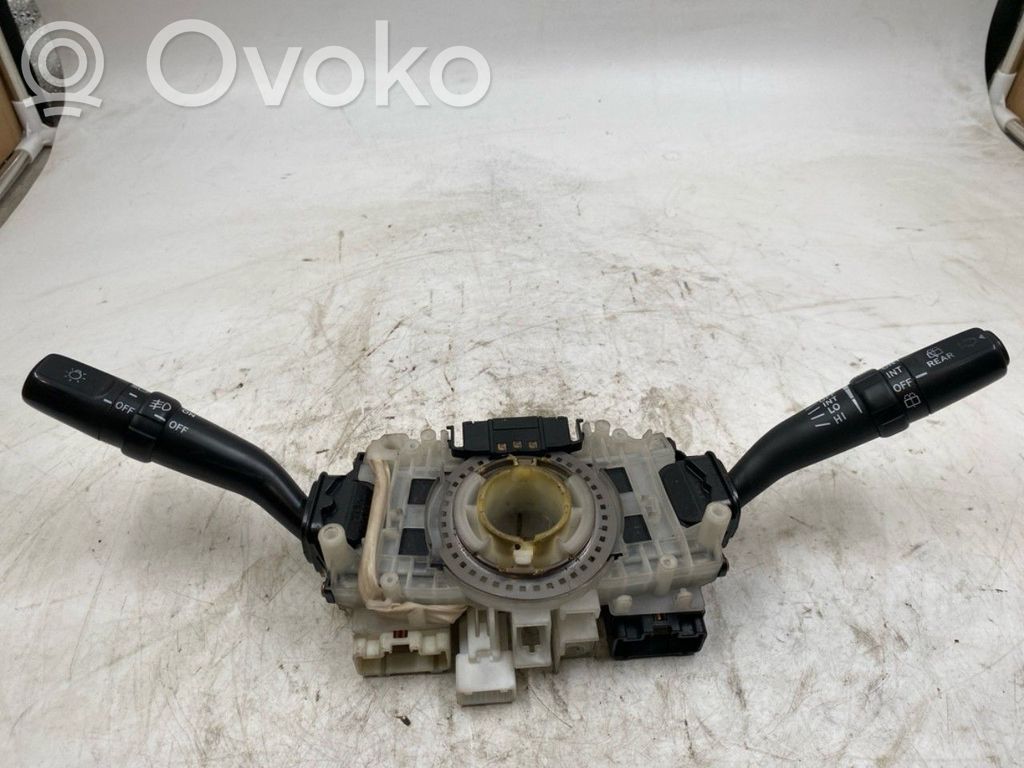 Toyota Land Cruiser (J120) Interruptor de control multifunción