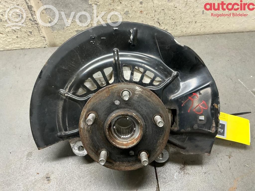 Suzuki Across Fuso a snodo con mozzo ruota anteriore