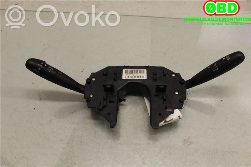 Citroen C4 I Interruptor de control multifunción 