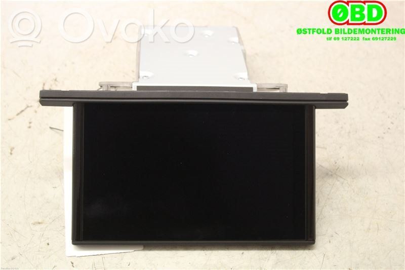 Audi Q2 - Radio/CD/DVD/GPS head unit 