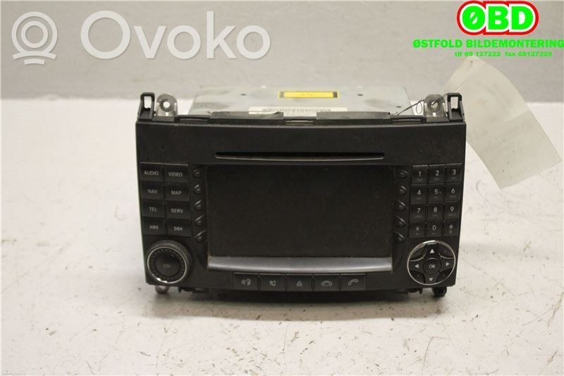 Mercedes-Benz Sprinter W906 Panel / Radioodtwarzacz CD/DVD/GPS 