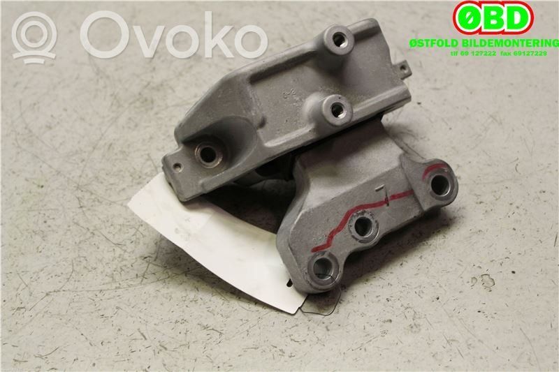 Mitsubishi Outlander Suport tampon motor 