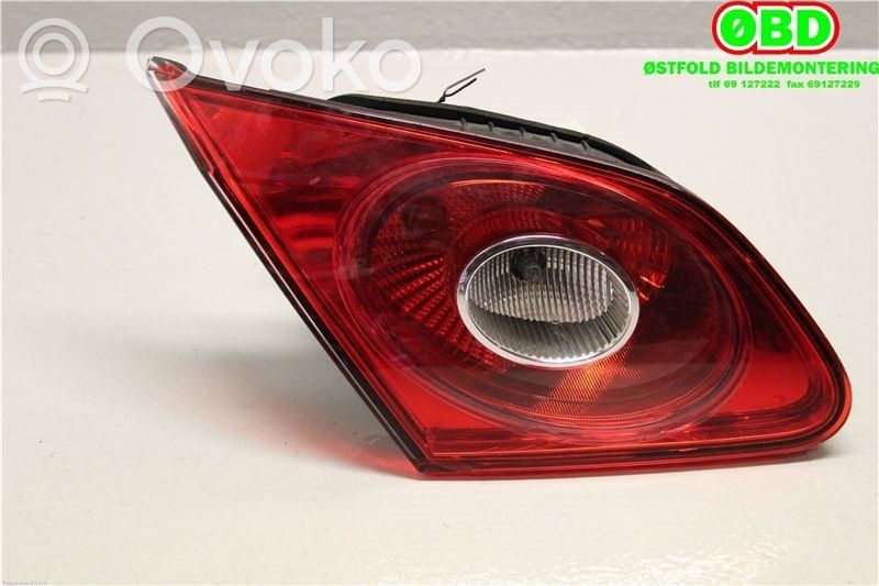 Volkswagen PASSAT CC Lampă spate în caroserie 