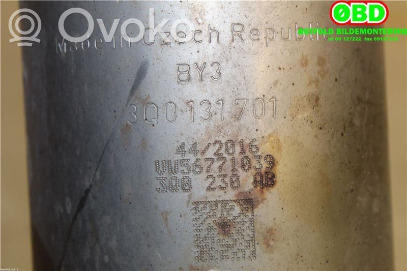 Audi Q3 8U Filtr cząstek stałych Katalizator / FAP / DPF 