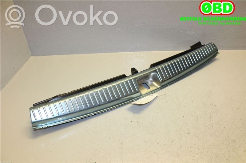 Mercedes-Benz C W205 Tappeto di rivestimento del fondo del bagagliaio/baule