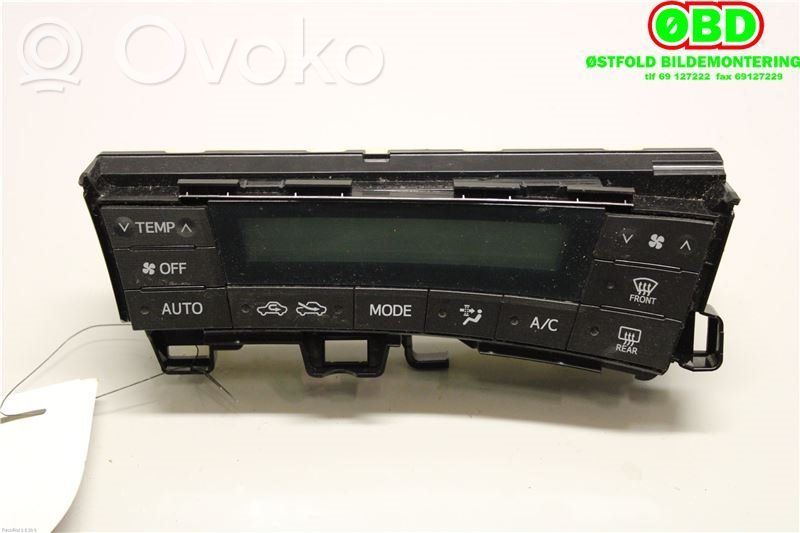 Toyota Prius (XW30) Mascherina climatizzatore/regolatore riscaldamento
