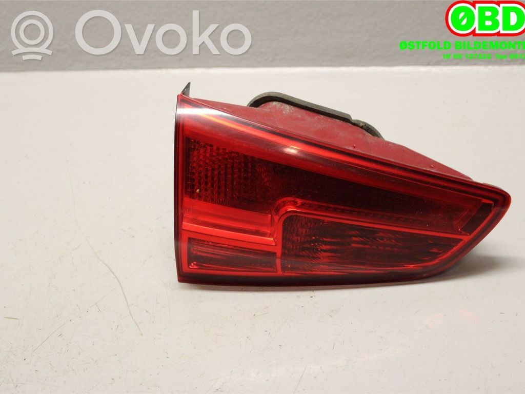 KIA Ceed Aizmugurējais lukturis virsbūvē 