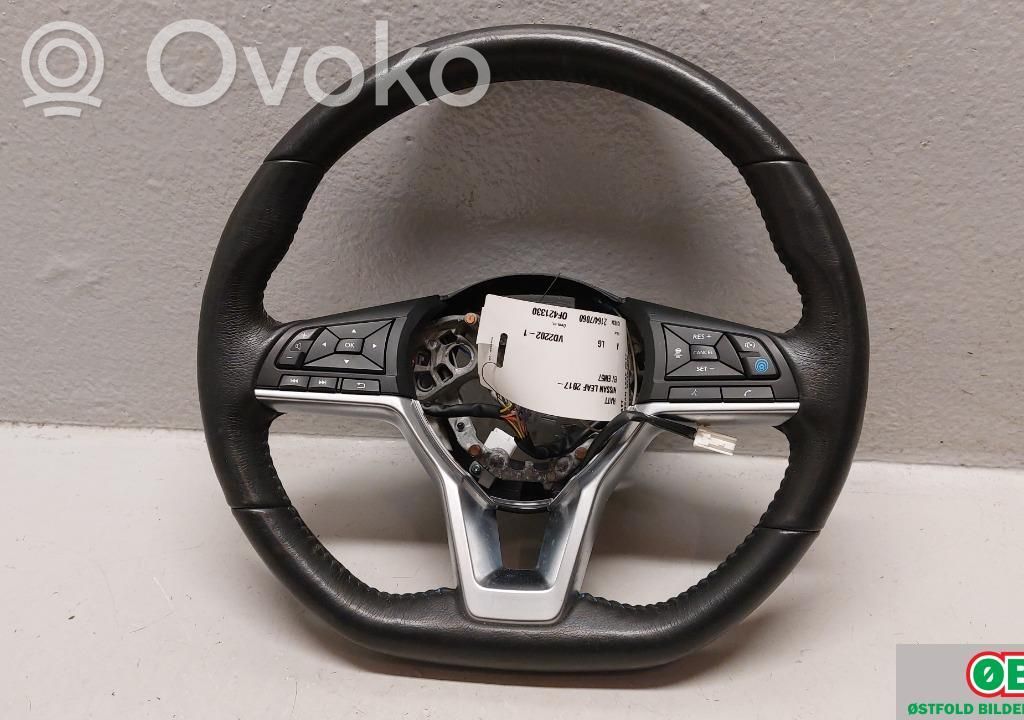 Ohjauspyörä   484305SH5A,484305SH5A