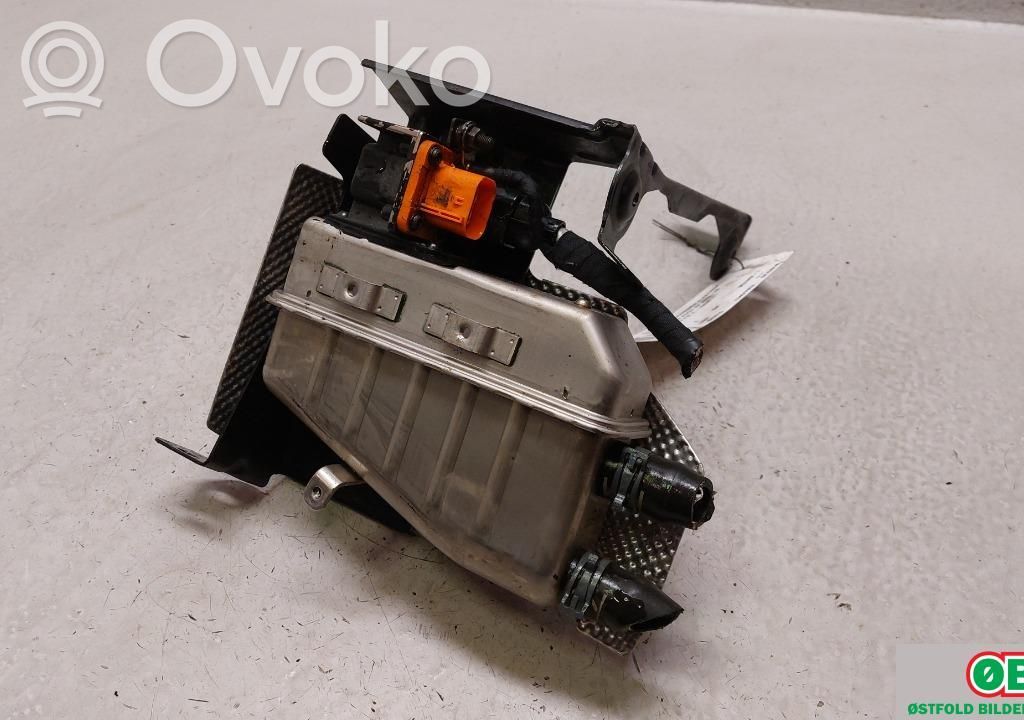 Audi A3 S3 8V Valvola di regolazione del liquido di raffreddamento e del riscaldatore 