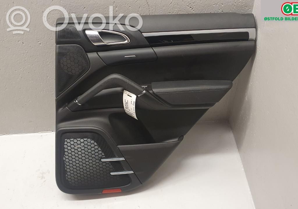 Porsche Cayenne (92A) Rivestimento del pannello della portiera anteriore