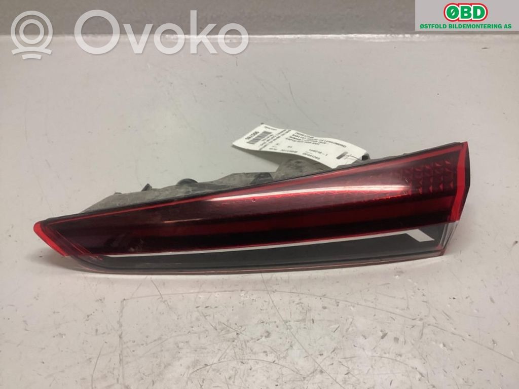 Renault Captur II Lampă spate în caroserie 