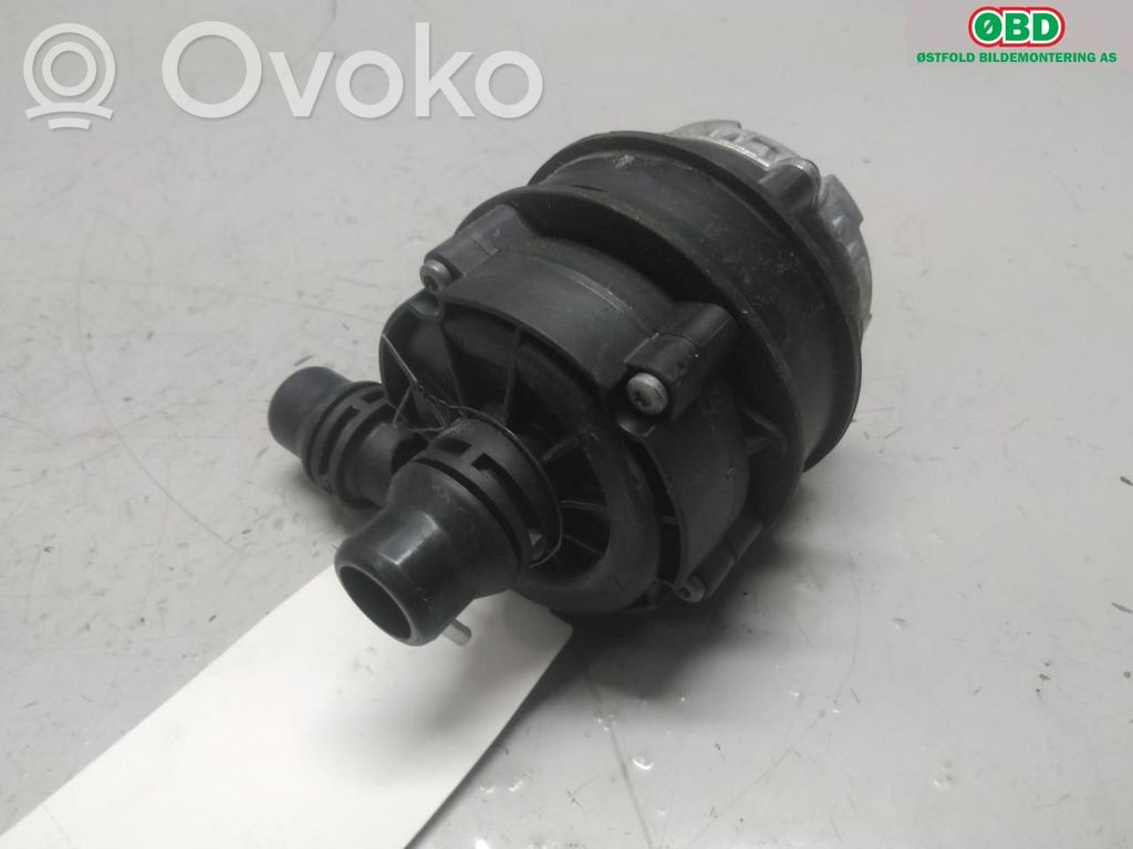 Mercedes-Benz EQB Webasto pompe de circulation d'eau