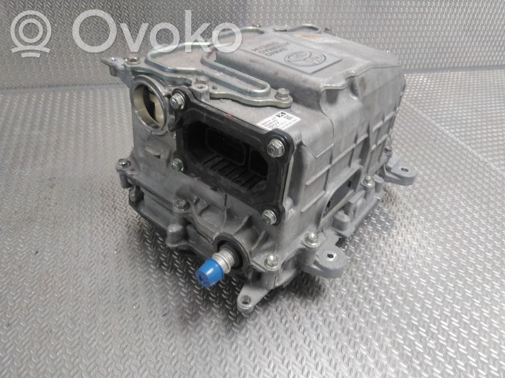 Toyota Yaris Falownik / Przetwornica napięcia 