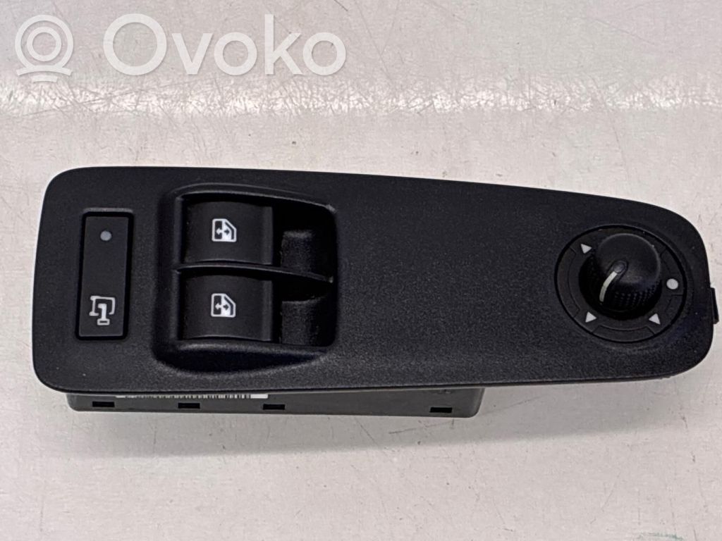 Peugeot Boxer Electric window control switch 