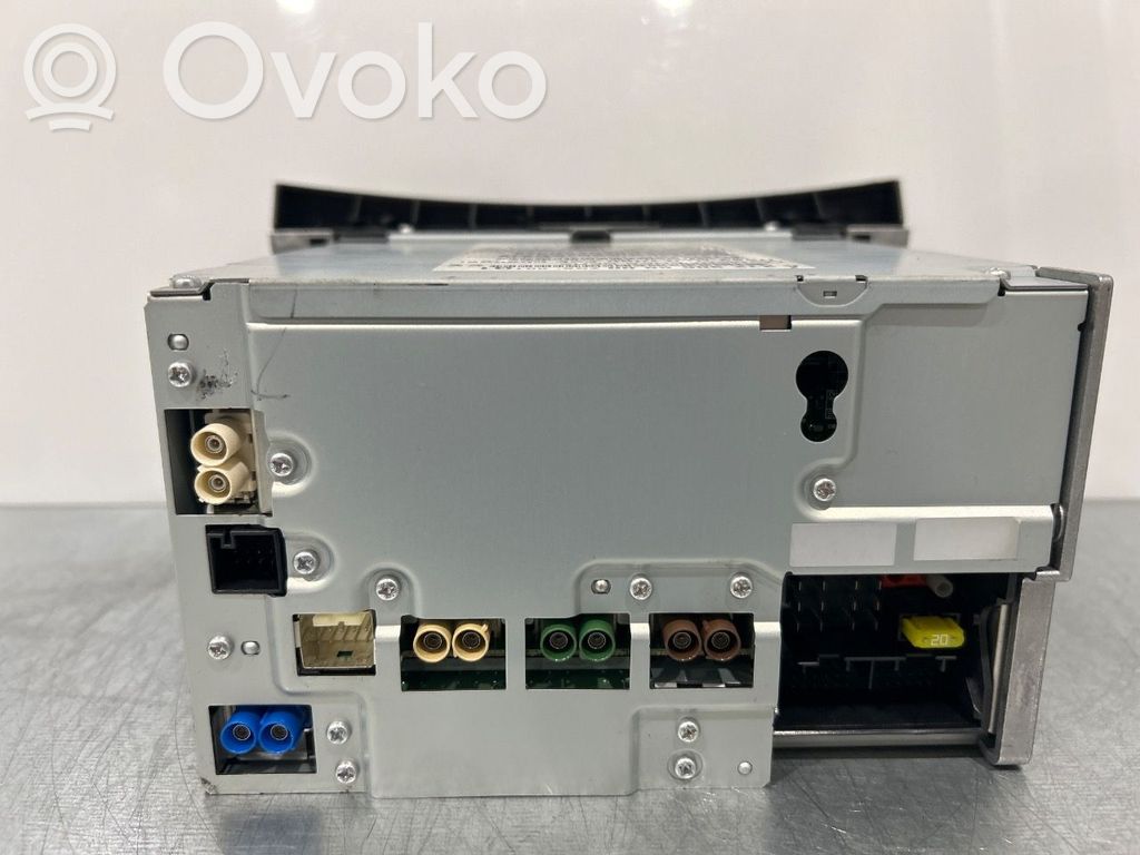 Mercedes-Benz E W212 Unitate principală radio/CD/DVD/GPS