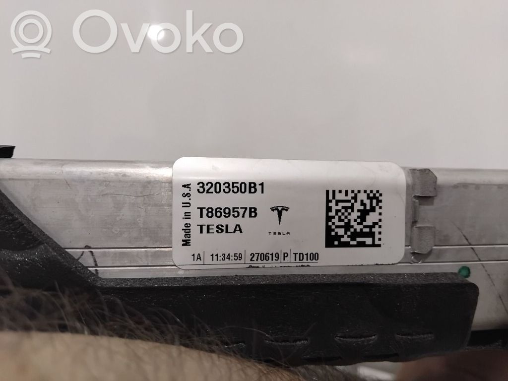 Zawór sterujący płynu chłodzącego   NONR,320350B1,320350B1,NONR