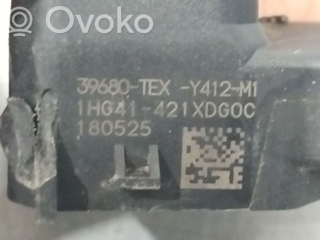 Przycisk / Włącznik czujnika parkowania PDC   39680TEXY41ZN,39680TEXY412M1,39680TEXY412M1,39680TEXY412M1,39680TEXY41ZN