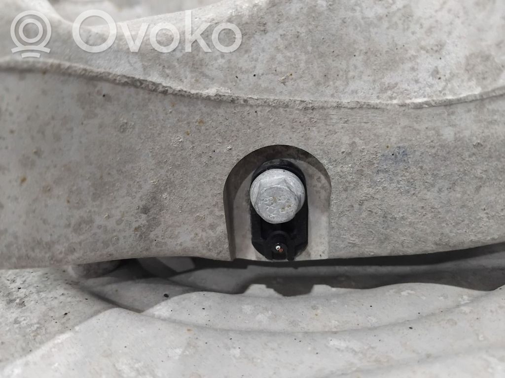 Tesla Model Y Achsschenkel vorne 